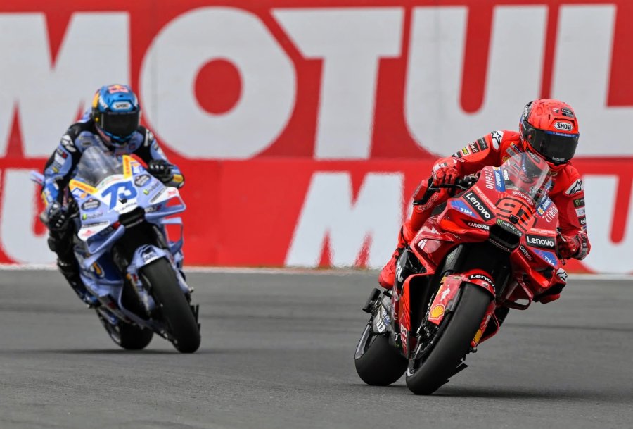 Los hermanos Marc y Alex Márquez hicieron otro doblete en Assen.