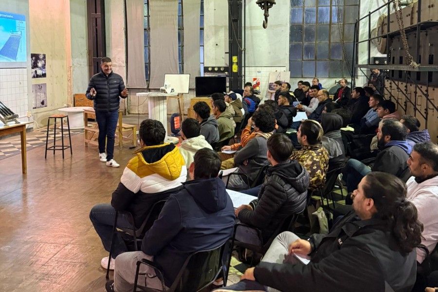 Participaron más de 40 hombres y mujeres.