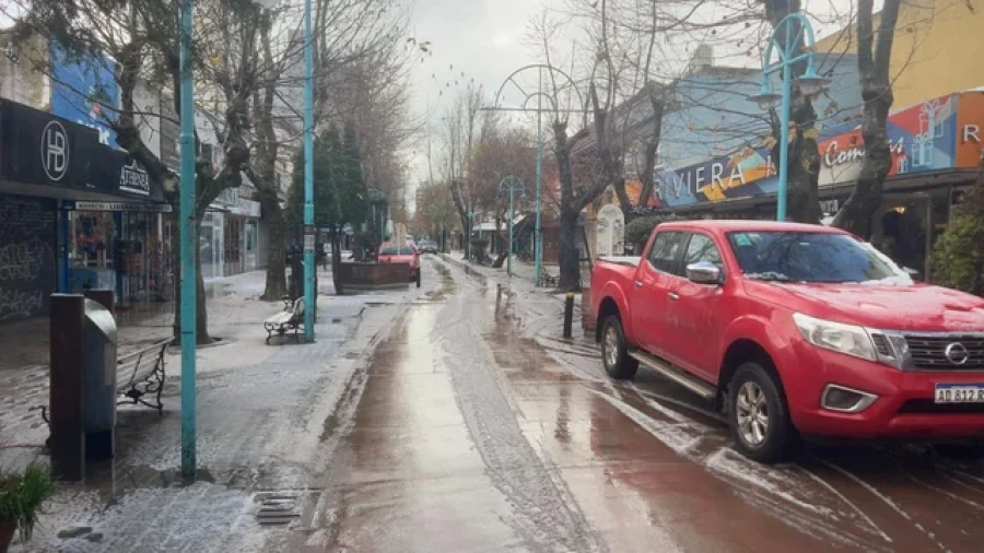 Así luce Miramar tras la histórica nevada.