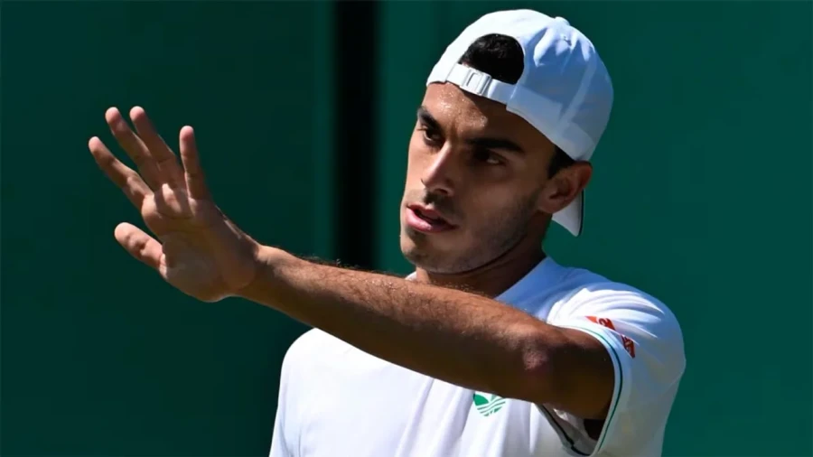 RAPIDA DESPEDIDA. Cerúndolo profundizó su crisis de resultados.