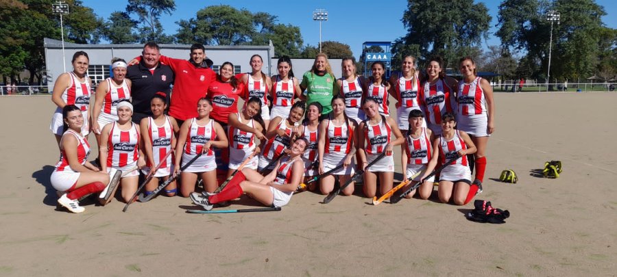 CAMPEONAS DEL APERTURA. 9 de Julio quedó consagrado el domingo después de haber jugado el sábado.