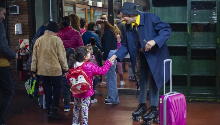¿CLASES EN RIESGO POR EL FRIO?. Desde la provincia advirtieron que están monitoreando la situación por si resulta necesario tomar alguna medida de emergencia.