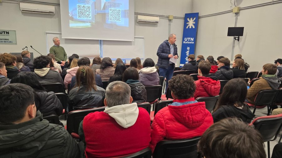 La Jornada de Puertas Abiertas de la FRRa UTN logró una importante participación el sábado pasado.