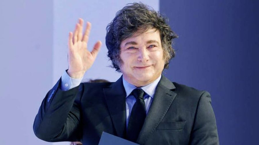 "LLORA MANDRILANDIA". La actividad económica creció fuerte en abril y Milei volvió a festejar en redes.