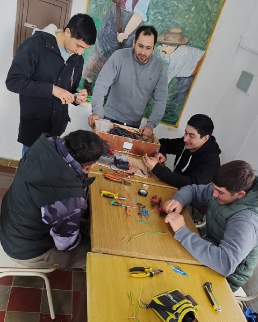 Un instante de la actividad en el taller.