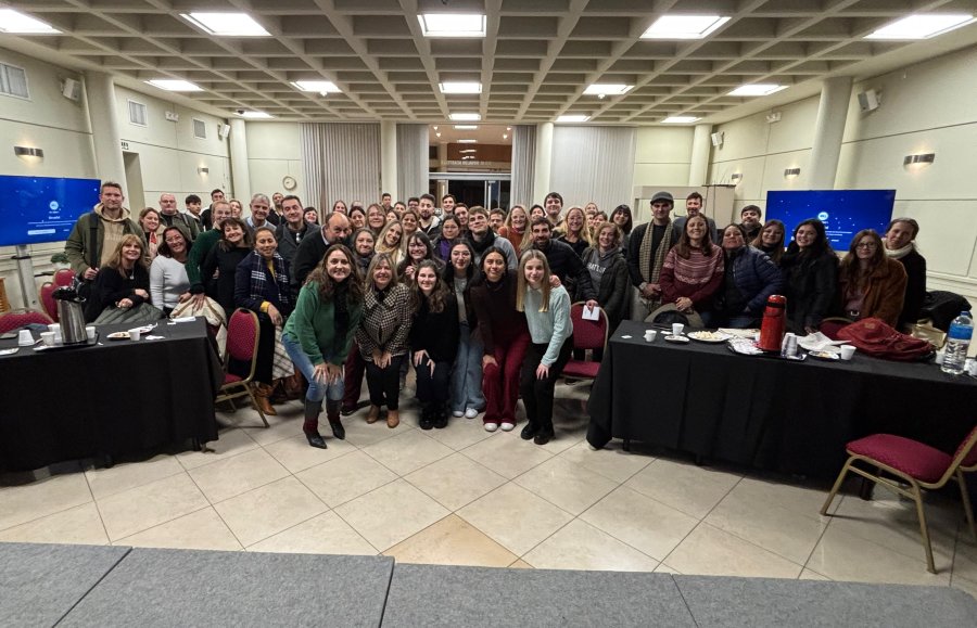 Generar espacios de aprendizaje colectivo.