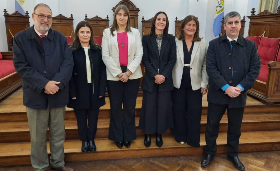 Las fiscales que prestaron juramento junto a los fiscales regionales de Reconquista Jorge Nessier y de Rafaela, Carlos Vottero.