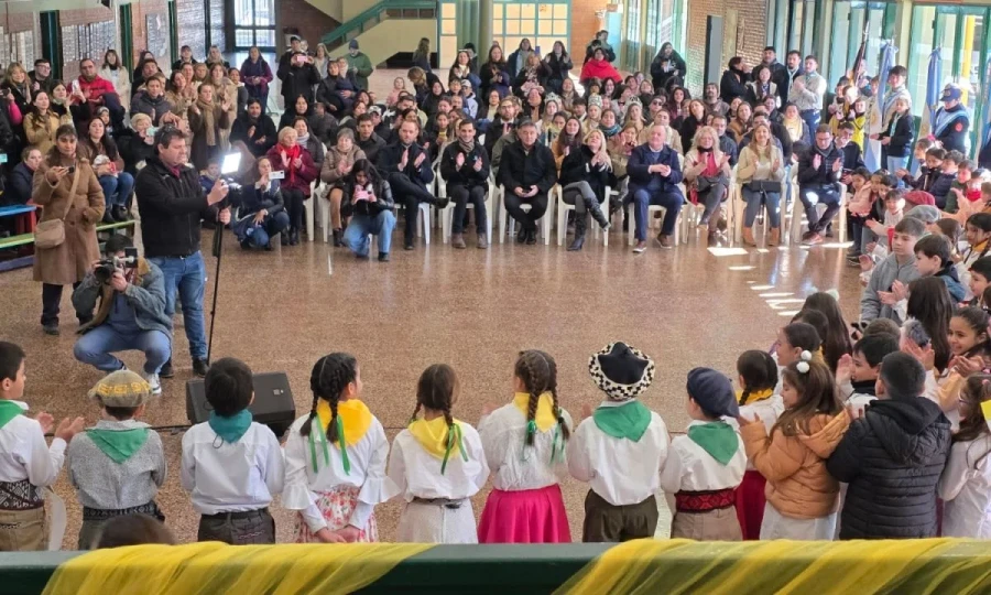 Vista general del acto desarrollado en Ceres.