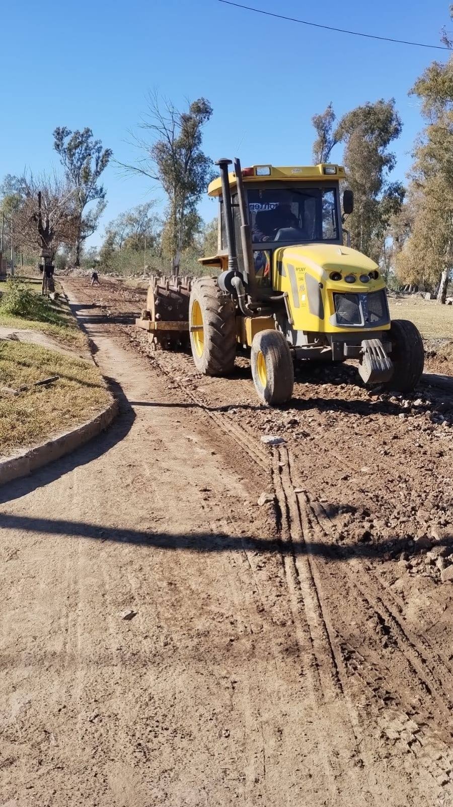 Equipos municipales en plena labor.