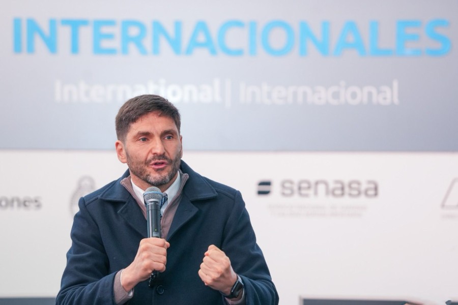 El gobernador Maximiliano Pullaro.