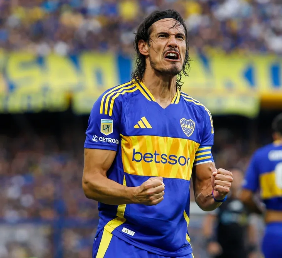 Edinson Cavani jugando en Boca.