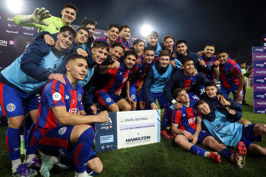 El equipo de Boedo eliminó a Quilmes tras empatar sin goles