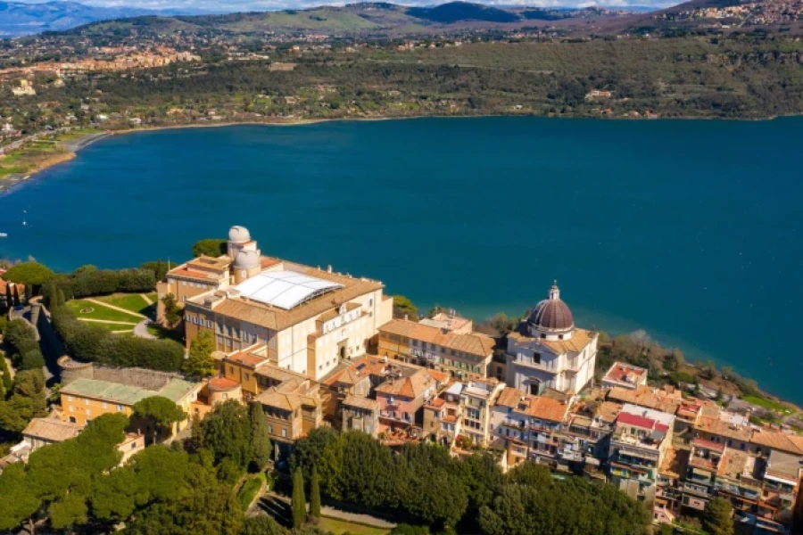 Magnífica vista de Castel Gandolfo.