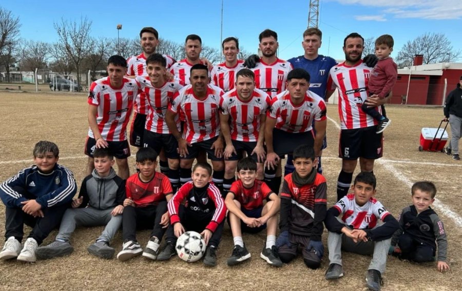 TALLERES DE MARÍA JUANA LE GANÓ UN PARTIDAZO A ZENÓN PEREYRA Y LE QUITÓ LA CIMA