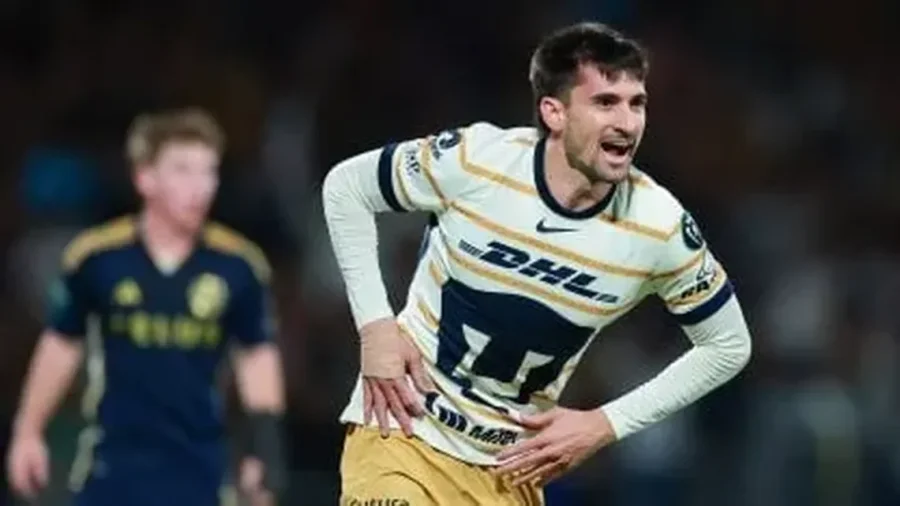 PUSSETTO DISPUTÓ 40 PARTIDOS Y MARCÓ 9 GOLES EN EL CLUB MEXICANO