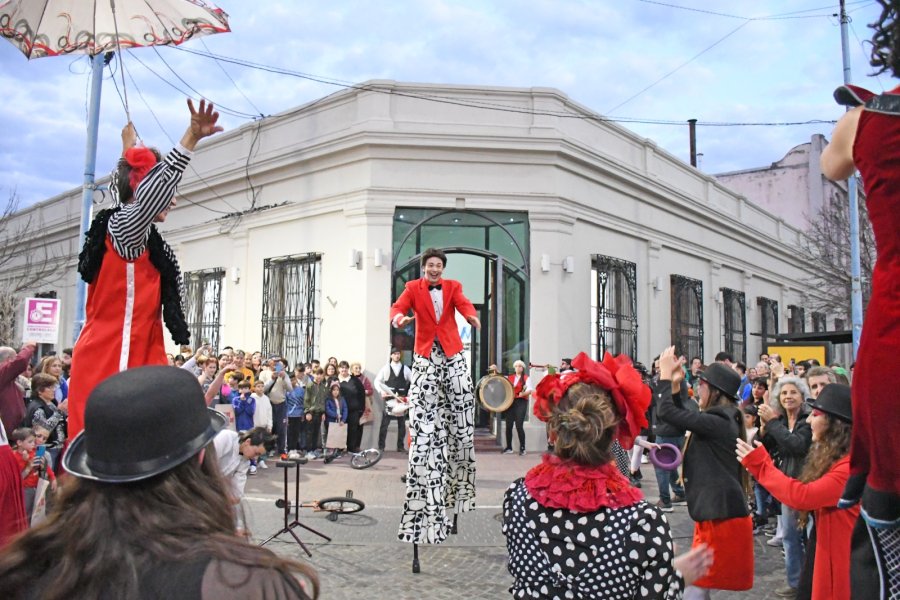 Gran apertura del FTR.