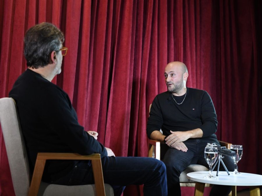 Sobre su perfil “multi emprendedor”, Mati Andretich destacó la importancia de poder delegar en sus equipos de trabajo.