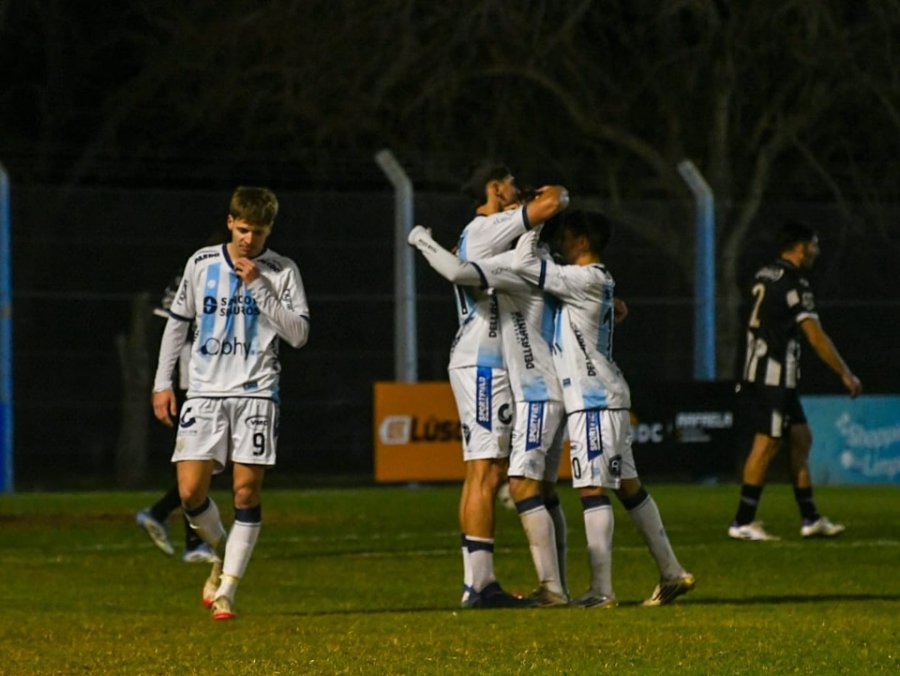 ATLÉTICO DE RAFAELA GOLEÓ AL DEPORTIVO ALDAO