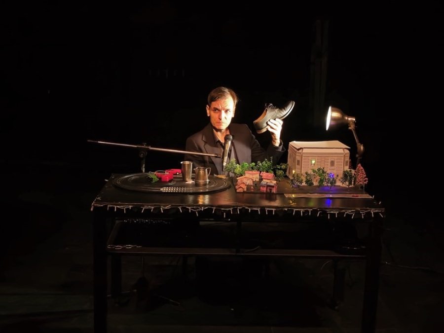 Disfrutá el Festival de Teatro.