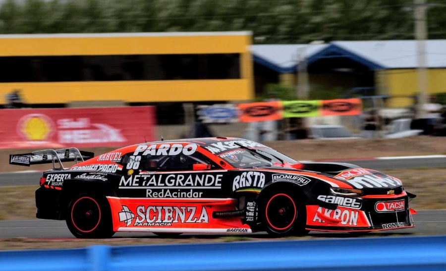 Agustín Canapino fue el más veloz en la clasificación con el Camaro.