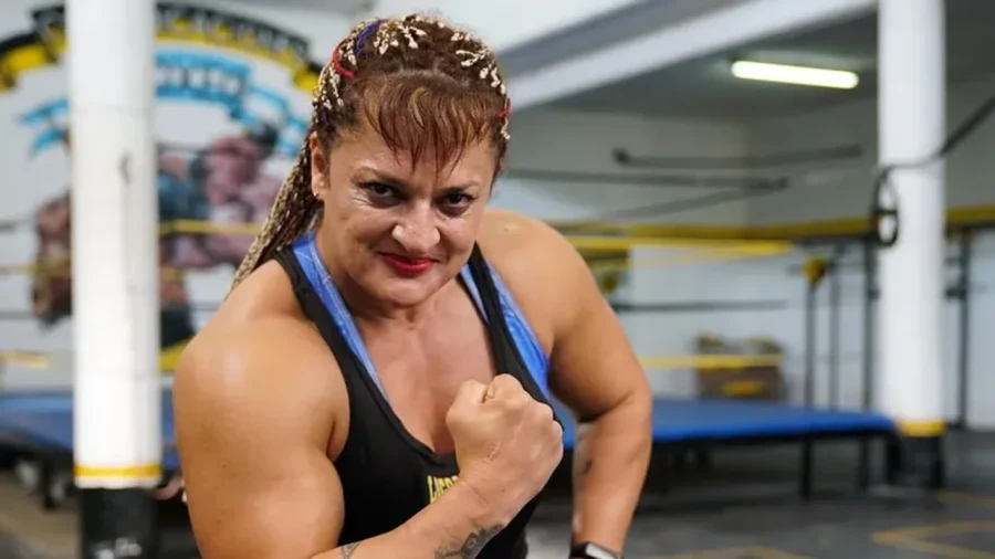 Alejandra "Locomotora" Oliveras.