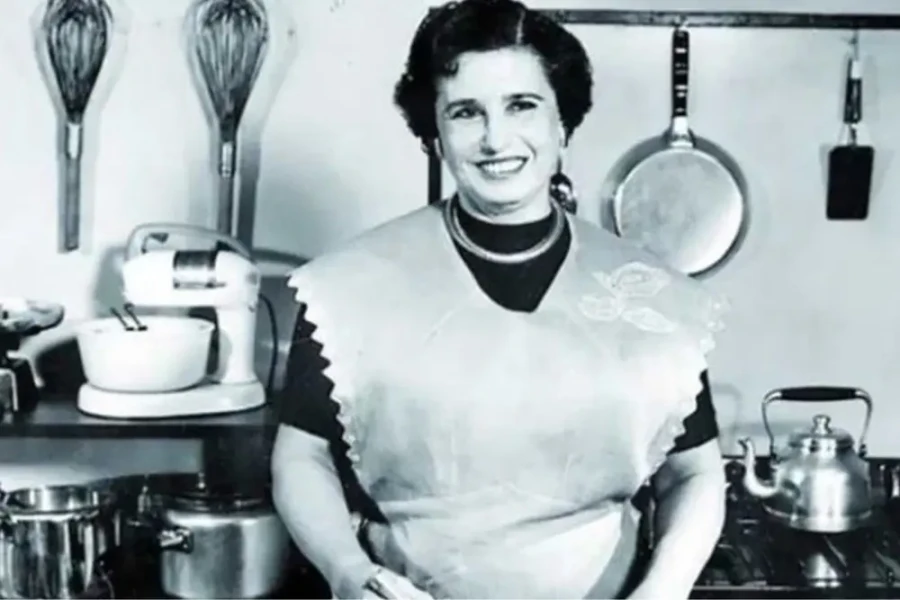 Do&ntilde;a Petrona C. de Gandulfo.