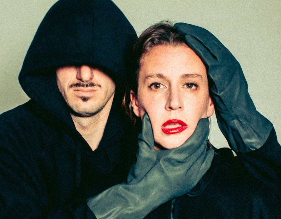 ESCENA. Uno de los momentos de la pieza que estrenarán mañana.