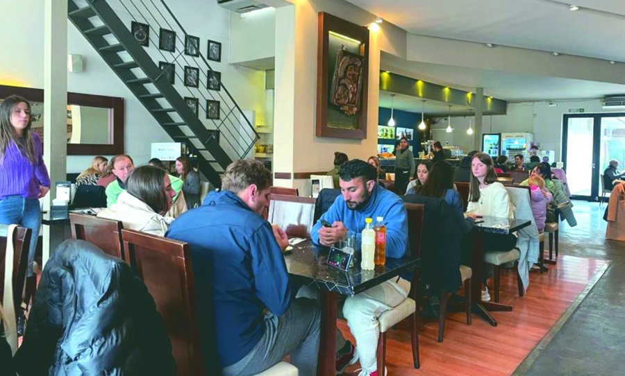 UNA FECHA MUY ESPERADA. Los gastronómicos de Rafaela apuestan a un día del amigo intenso para reforzar la caja.