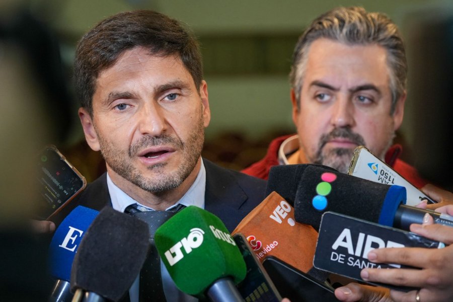 ¿SE POSTULARA? Una de las reformas claves de la nueva Constitución santafesina es ver si Pullaro podrá ir por la reelección en la provincia para el 2026.