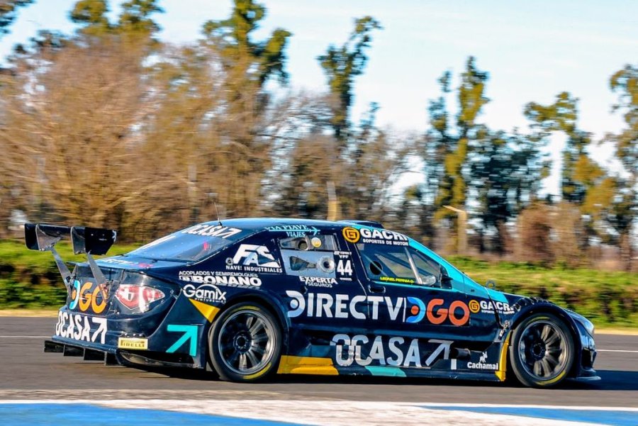 Leonel Pernía se quedó con la victoria en la final del TRV6.
