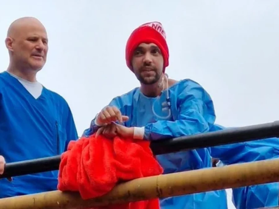 Pablo Grillo en el Hospital Ramos Mejía.