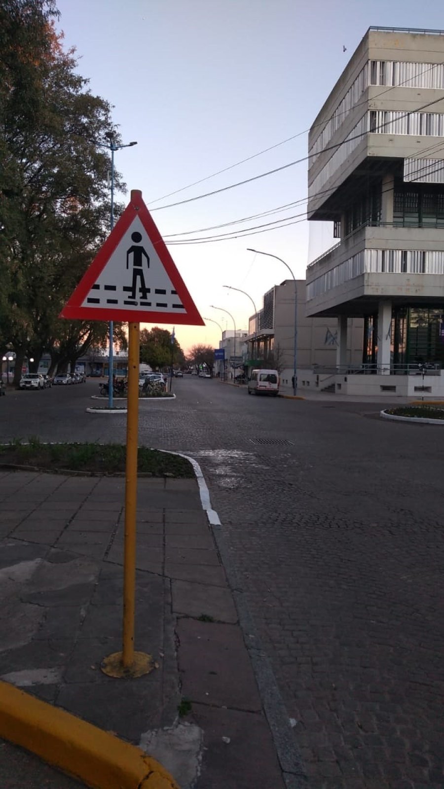 El objetivo es ordenar el tránsito, reforzar la seguridad peatonal y garantizar mejores condiciones de circulación.