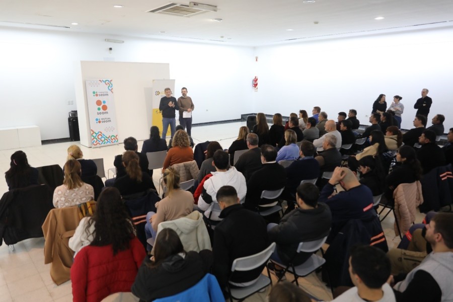 Entrega de certificados del Programa de Formación para Aspirantes a Mandos Medios.