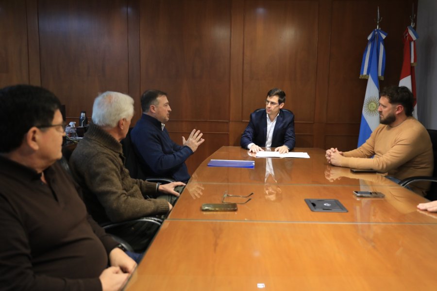 DIALOGO. Se trataron temas de importantes proyectos.