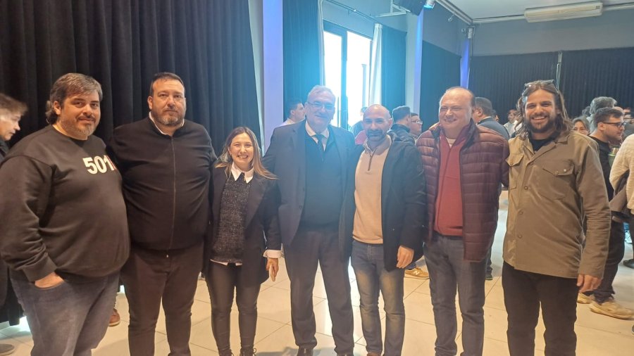 PRESENCIA RAFAELINA. Alcides Calvo, Andrés Brarda y Roberto Oesquer entre otros en la cumbre del perottismo.