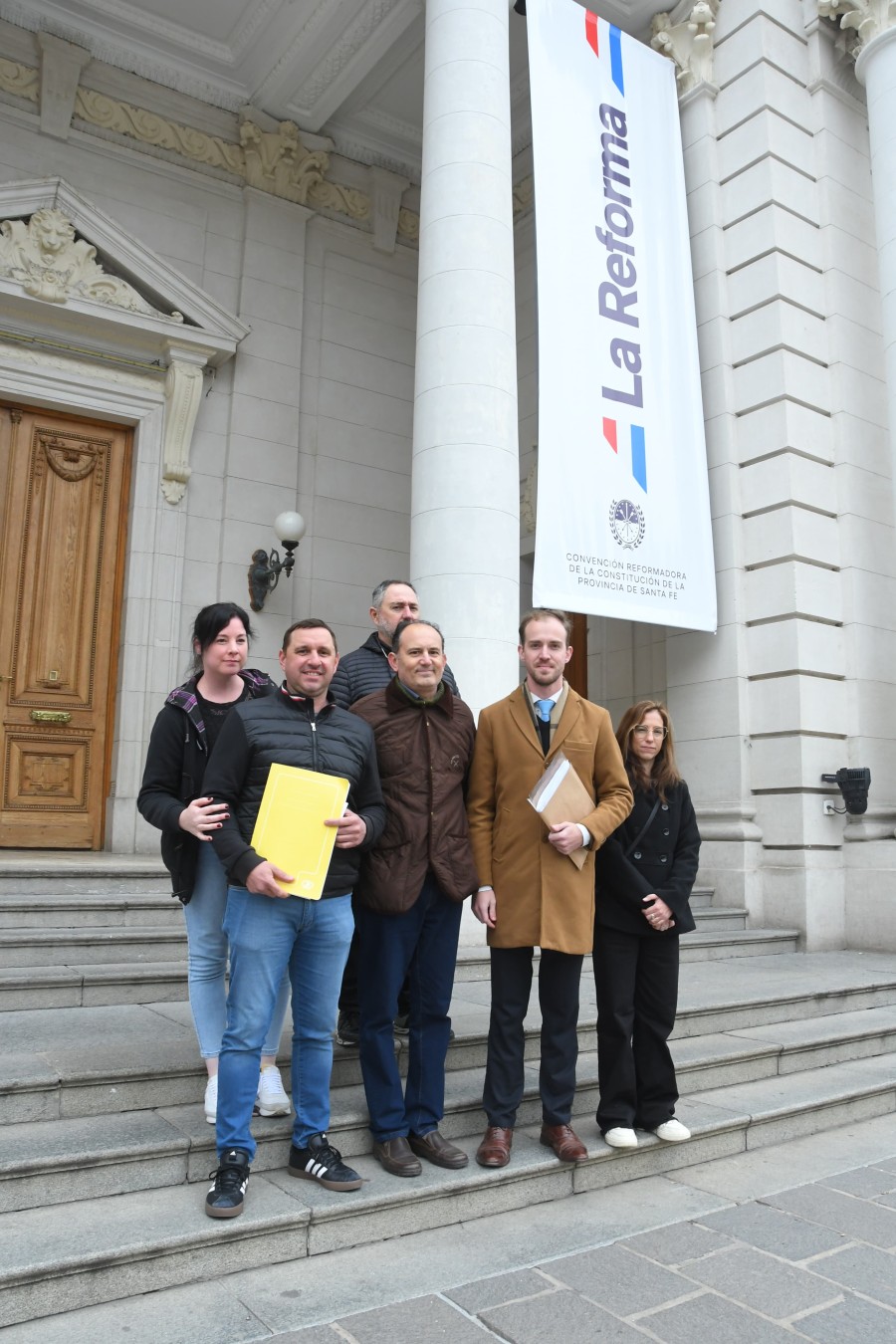 Llegaron desde Rosario, Rafaela y Sastre.