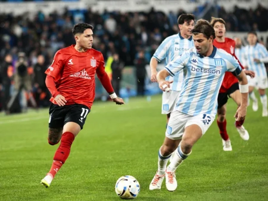 CON LAS MANOS VACIAS. Racing volvió a caer de local.