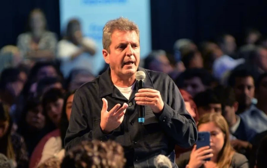 Massa publicó el mensaje en sus redes sociales.