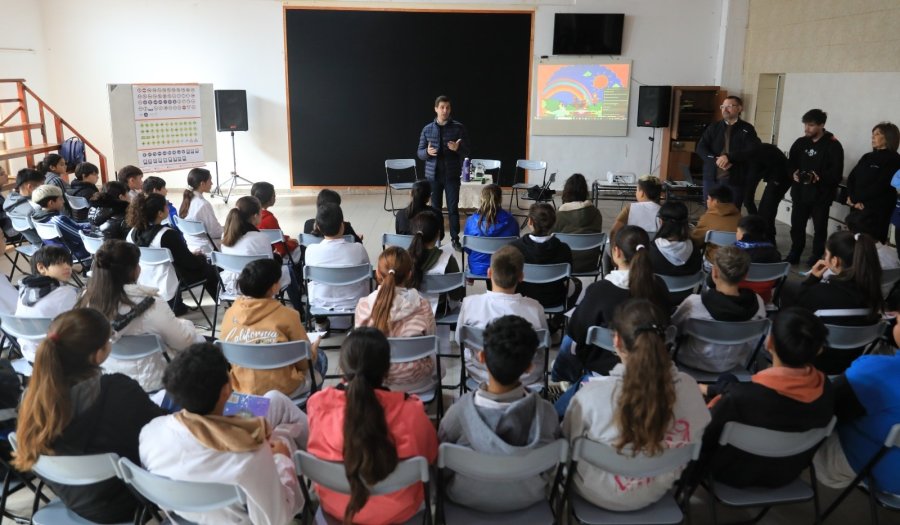 El objetivo es promover la concientización vial de manera lúdica y participativa.