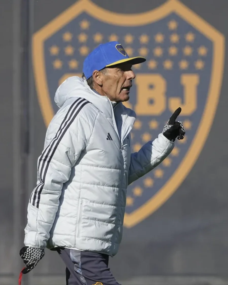 Russo está en la cuerda floja.