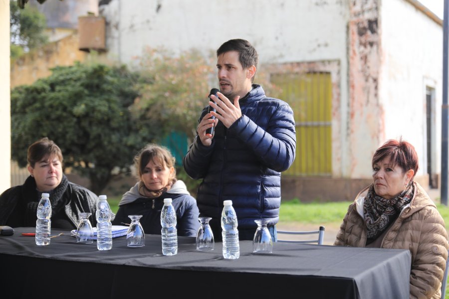 ACTO. El intendente estuvo presente en la apertura de sobres de la licitación destinada a la ejecución de la obra.