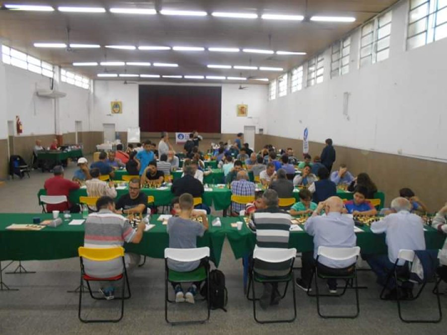 PRIMERA EDICI&Oacute;N. Imagen capturada durante el desarrollo del primer encuentro.