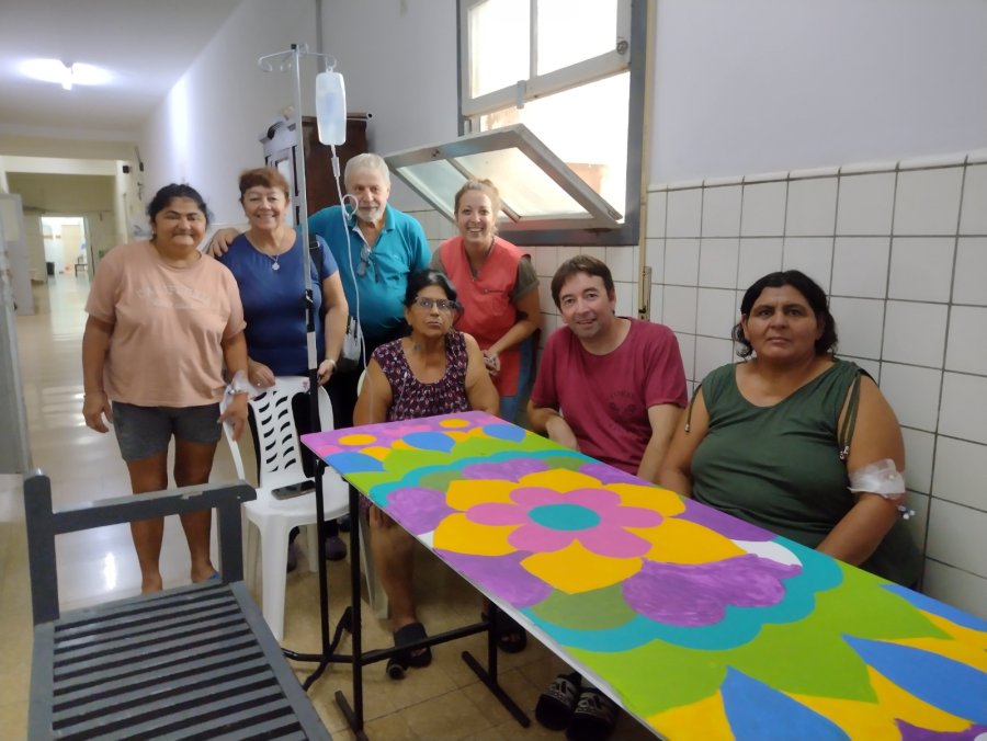 ARTE EN EL HOSPITAL. Los pacientes que están allí internados disfrutan de propuestas artísticas.