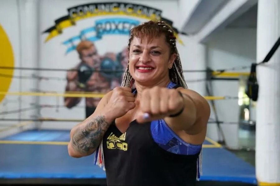EMBLEMA. Alejandra Oliveras, una campeona de la vida.