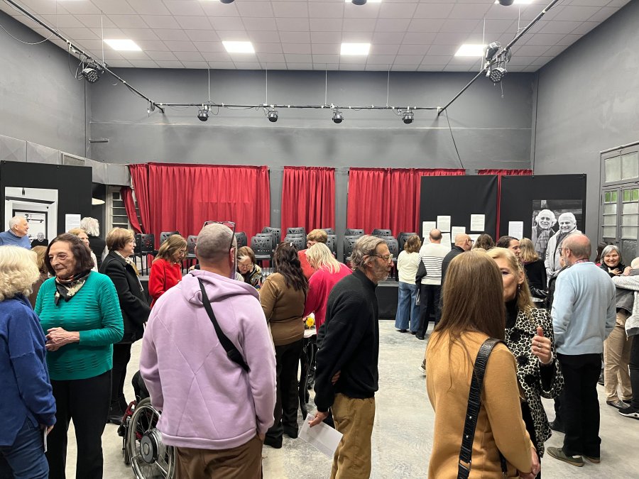 GRAN CONCURRENCIA. Artistas, autoridades y familia estuvieron allí para recordarlo.