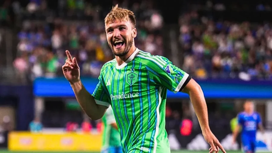 FESTEJO. El argentino es figura en Seattle.