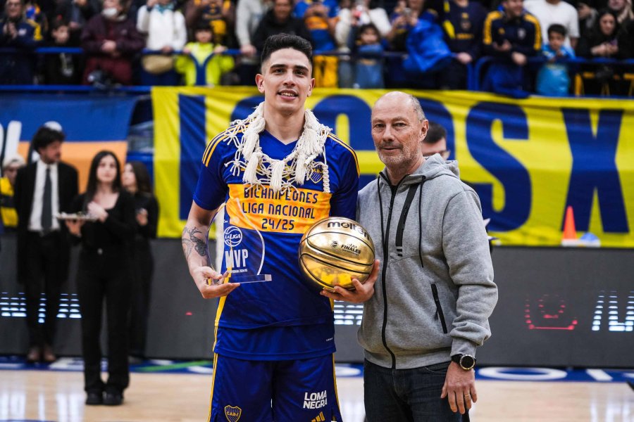 GRAN MOMENTO. Viene de ser elegido nuevamente MVP de las finales.