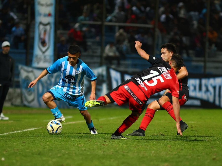 GOLEADA. Fue todo del Lobo jujeño.