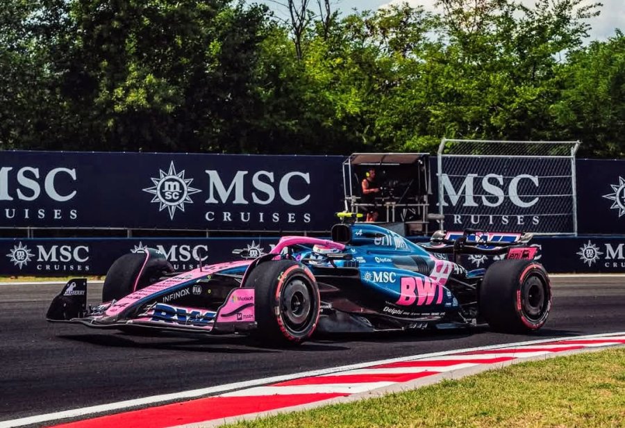 Franco Colapinto tuvo un buen ritmo, pero se vio perjudicado en los boxes.