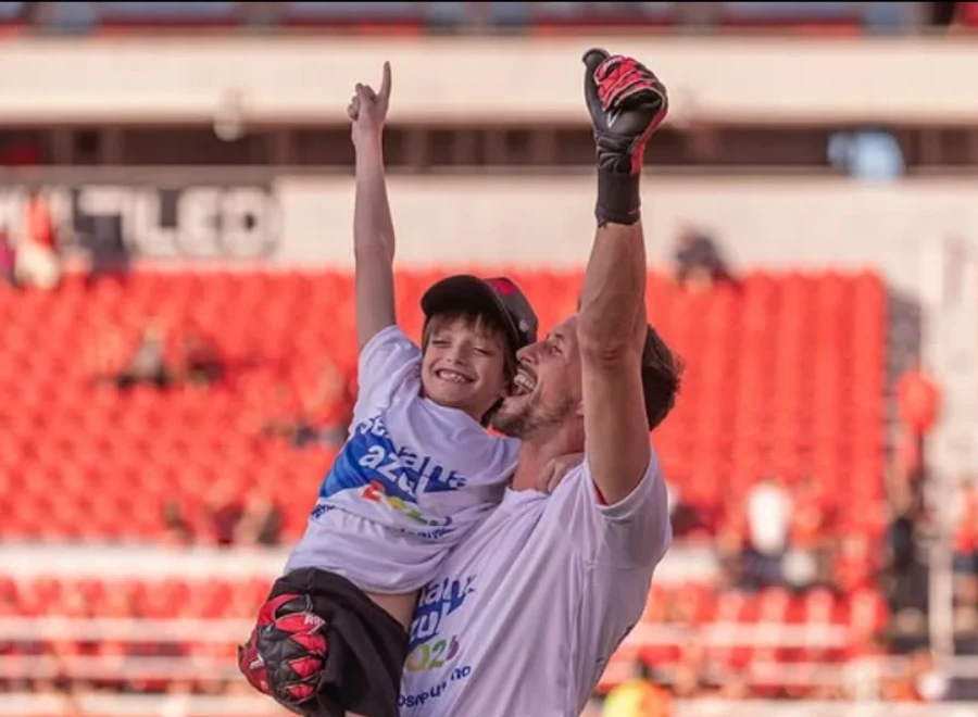 INVOLUCRADO. Rey en varias ocasiones se movió en la visibilización del autismo.